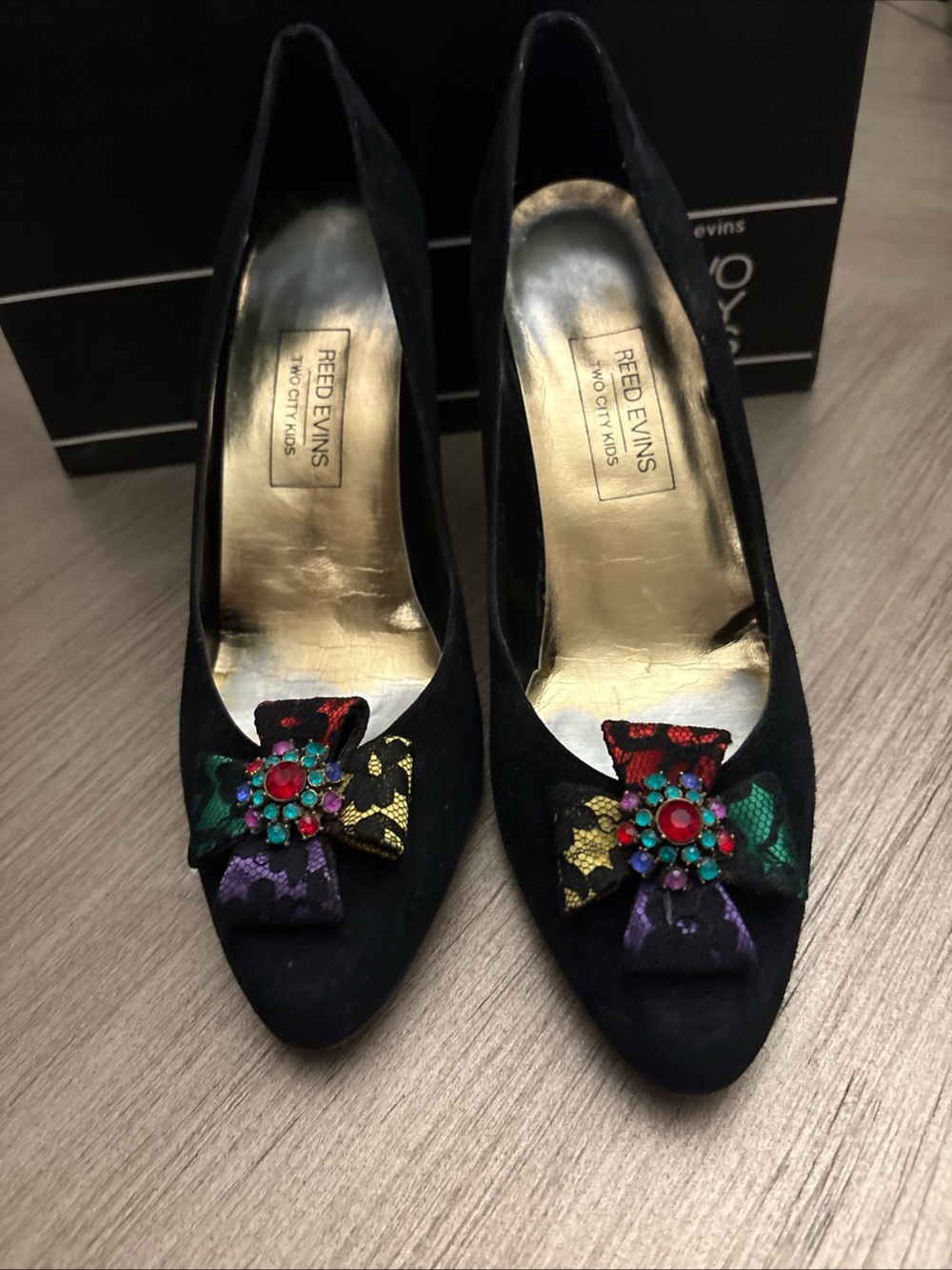 Reed Evins Black Suede Jewel Bow Pumps